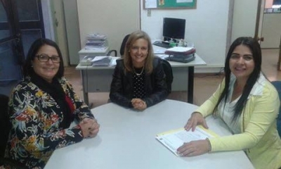A vereadora Claudinha solicita mais doses da vacina contra a gripe H1N1 ao Governo do Estado