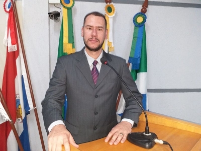 Patrick solicitam aparelho de Raio-X Digital para o Hospital Municipal.