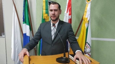 Vereador Patrick pede ao Executivo Municipal a contratação de um (a) médico (a) para atenção básica.